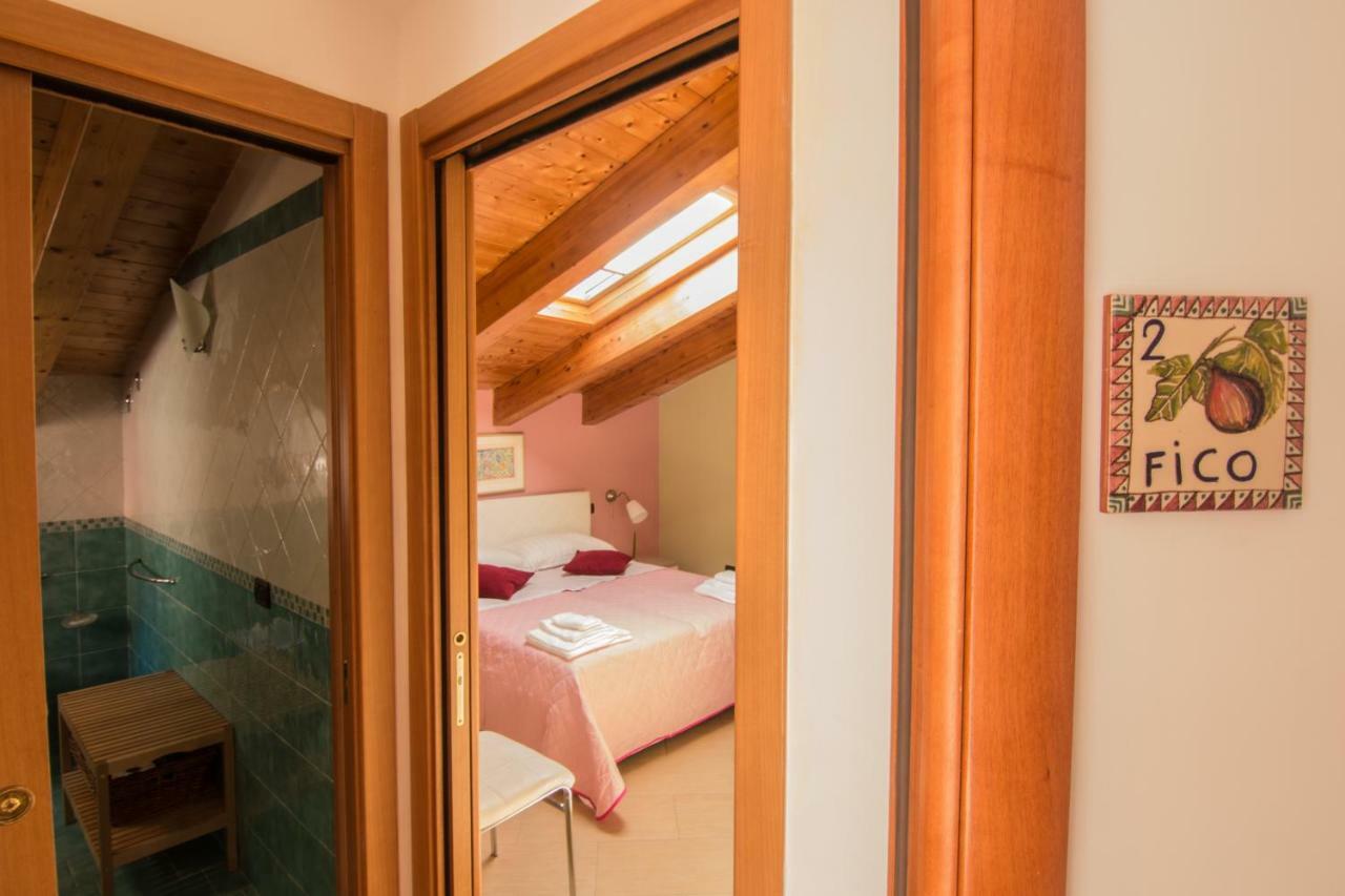 B&B Sotto Un Tetto Cetara Exterior foto